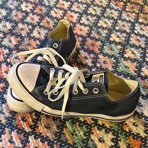 Converse Dark Blue Sneakers